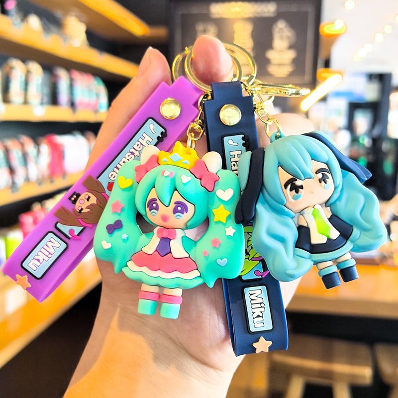 Chaveiro Hatsune Miku: Boneca  - Model Kit Cars avaliação e preço